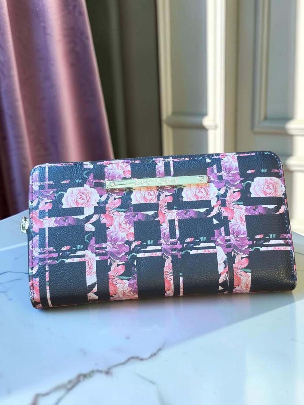 Rare self out Betsey Johnson Black Floral Plaid Zip Around Wallet